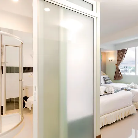 Roomquest Suvarnabhumi Airport Romklao Soi 6