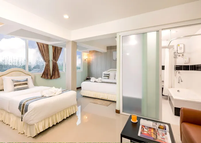 Roomquest Suvarnabhumi Airport Romklao Soi 6 3*