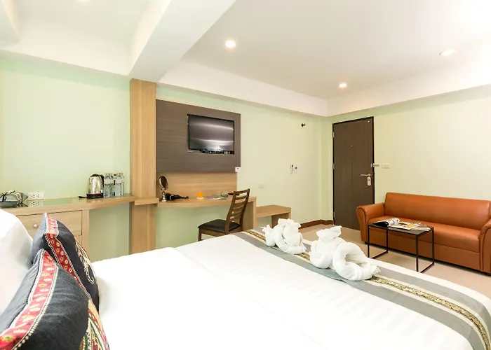Roomquest Suvarnabhumi Airport Romklao Soi 6 Hotel