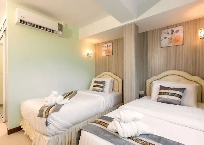 Roomquest Suvarnabhumi Airport Romklao Soi 6 Hotel 3*