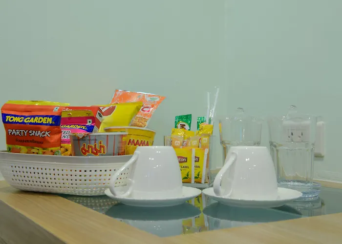 Roomquest Suvarnabhumi Airport Romklao Soi 6 Hotel 3*