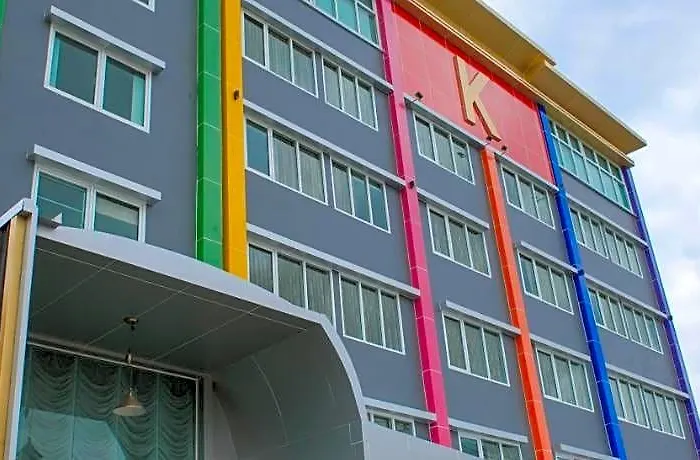Hotel Roomquest Suvarnabhumi Airport Romklao Soi 6 Bangkok
