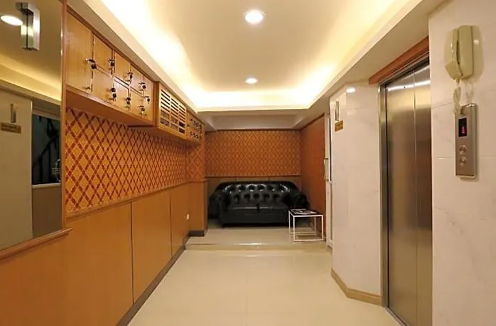 Roomquest Suvarnabhumi Airport Romklao Soi 6 Hotel Bangkok